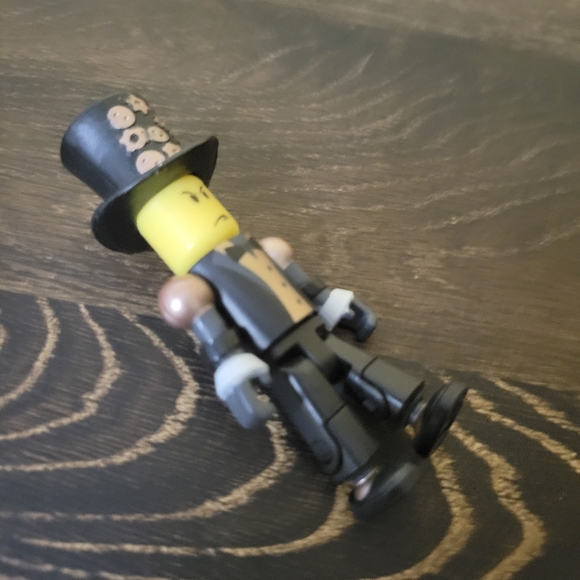 2/$10 Roblox Character Toy 3 Inch Black Suit Hat - Picture 8 of 8